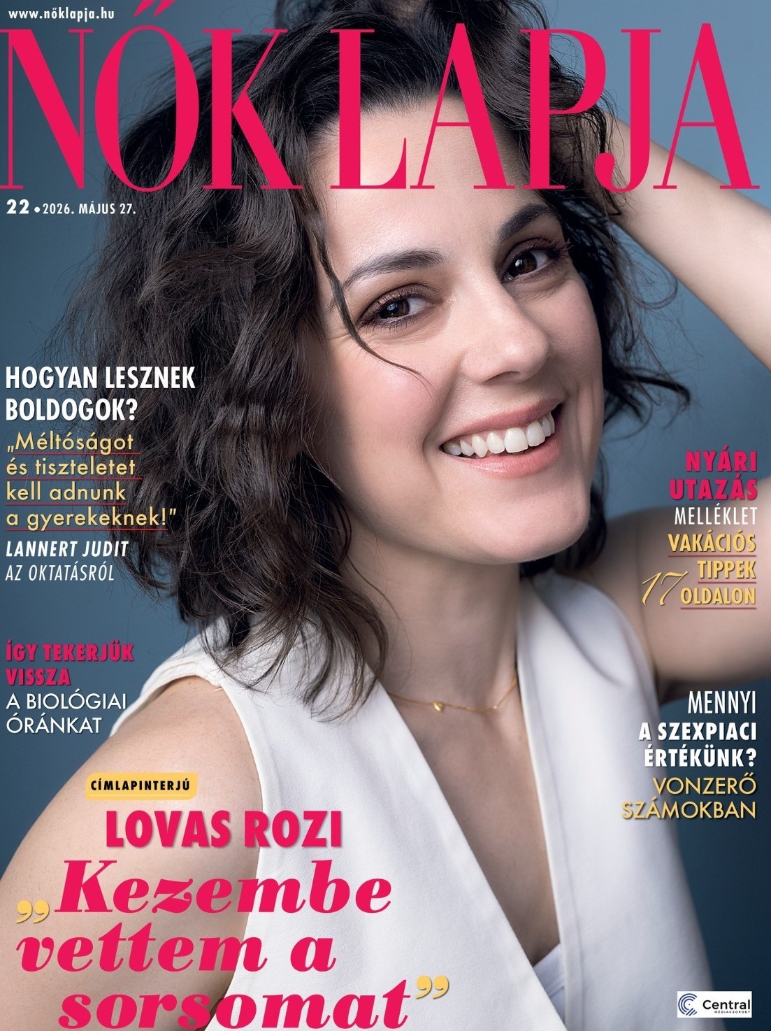 Tóth Krisztina költő, író, műfordító Tóth Krisztina költő, író, műfordító