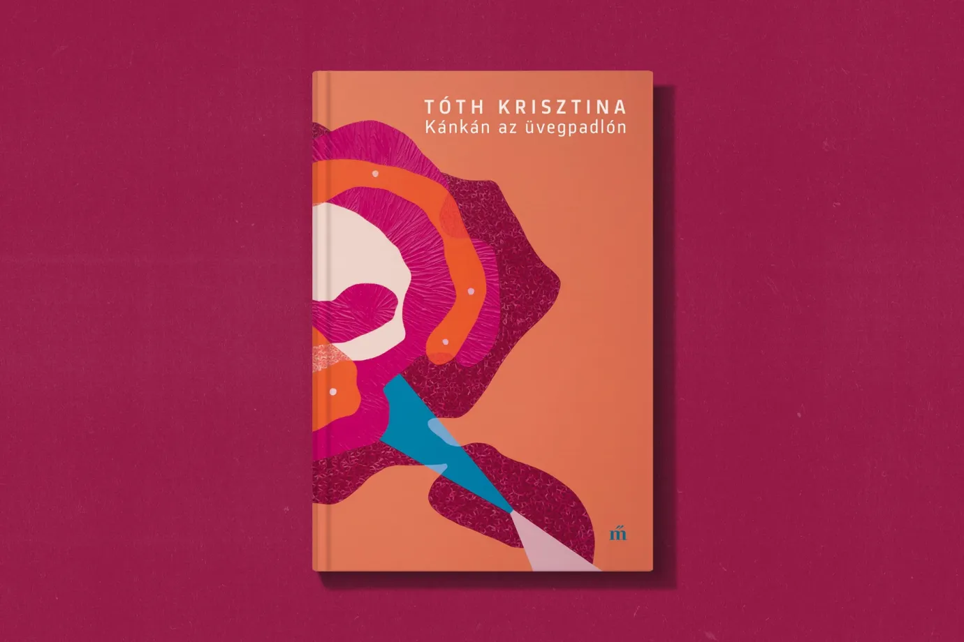 Tóth Krisztina költő, író, műfordító