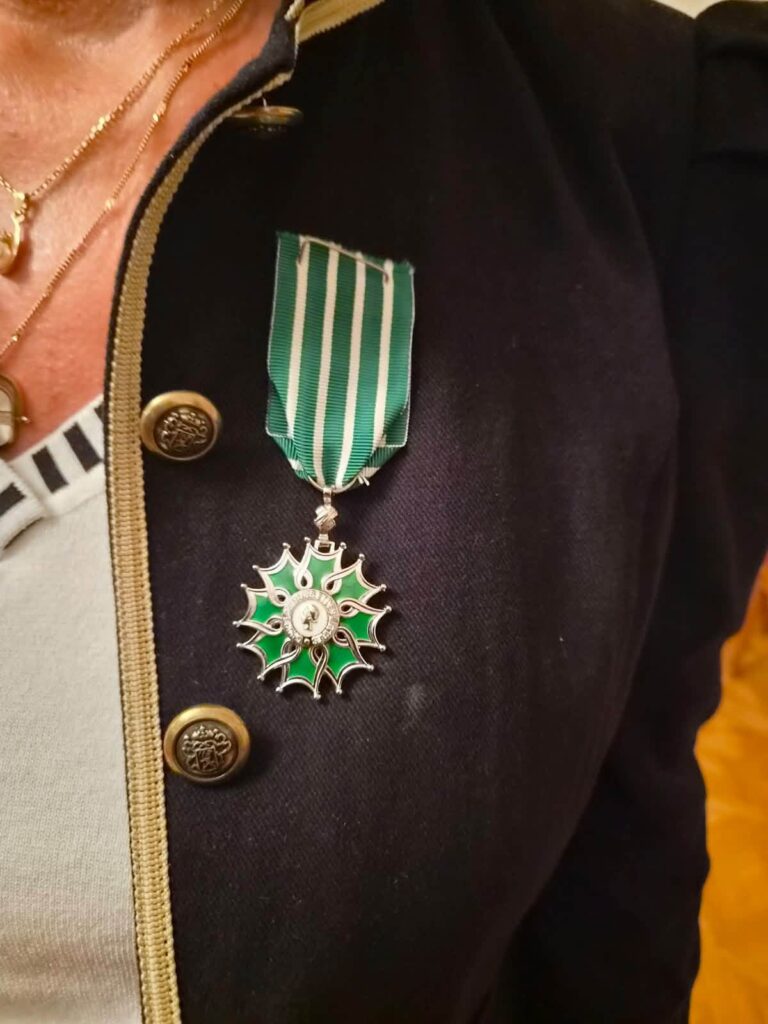 Művészeti és Irodalmi Rend kitüntetés lovagi fokozatának átadása